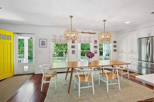 Southampton, NY 11968,409 Old Canoe Place RD