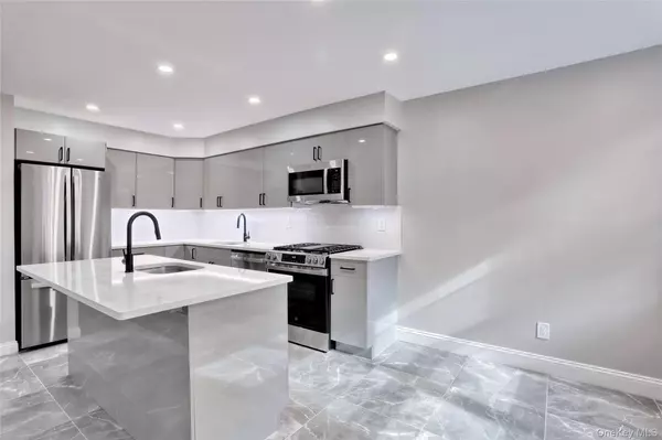 Monsey, NY 10952,215 Kearsing Pkwy