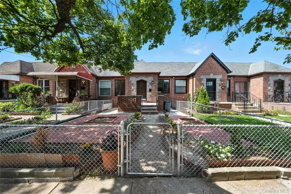 Maspeth, NY 11378,5958 69th PL