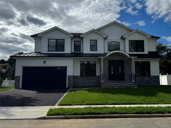 Plainview, NY 11803,4 Vera AVE