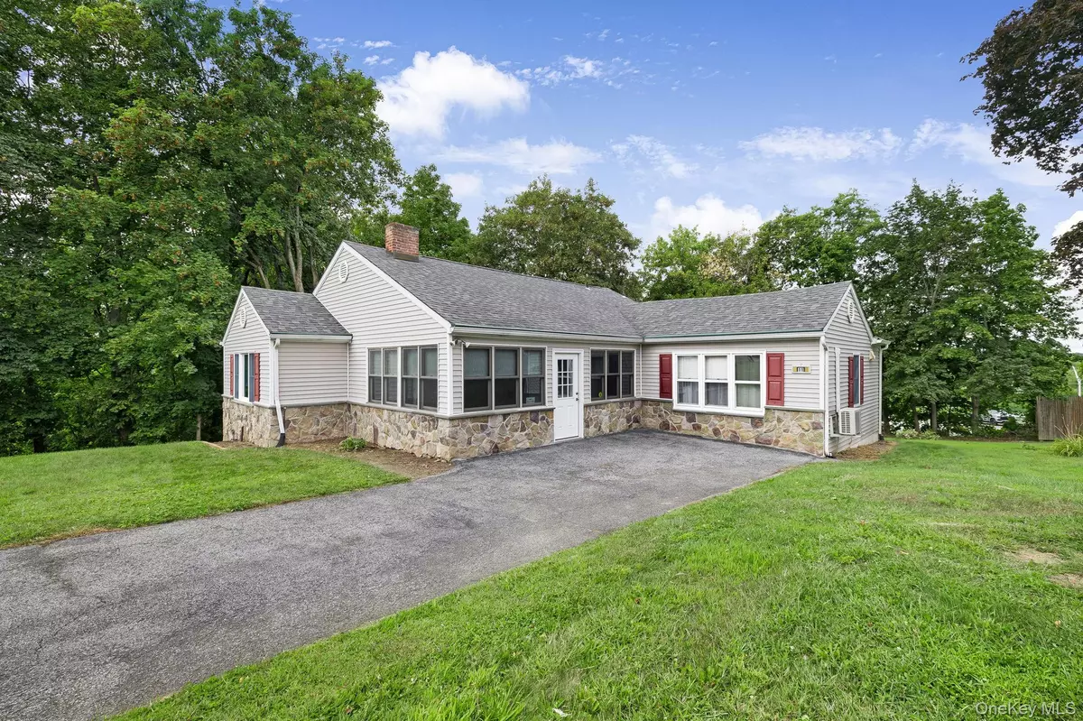 Poughkeepsie, NY 12603,11 Mountain View RD