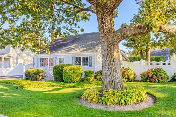 Lindenhurst, NY 11757,37 Newark ST