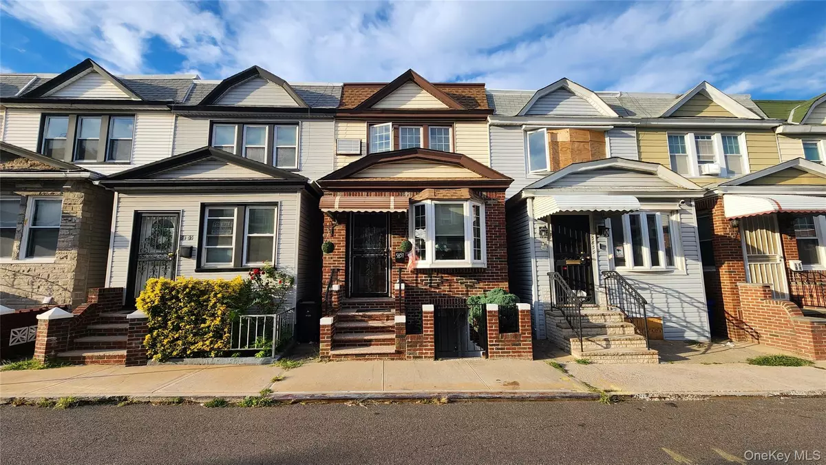 Woodside, NY 11377,58-57 41st DR