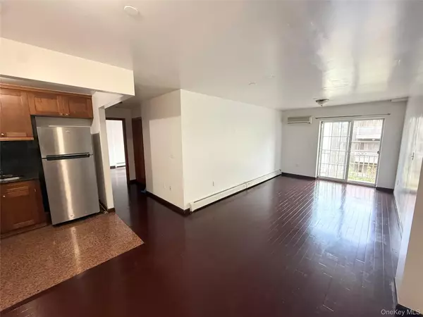 Flushing, NY 11355,132-36 Pople Ave #3A