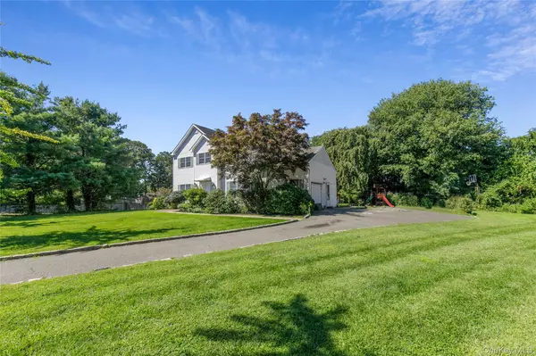 Melville, NY 11747,5 Naomi CT