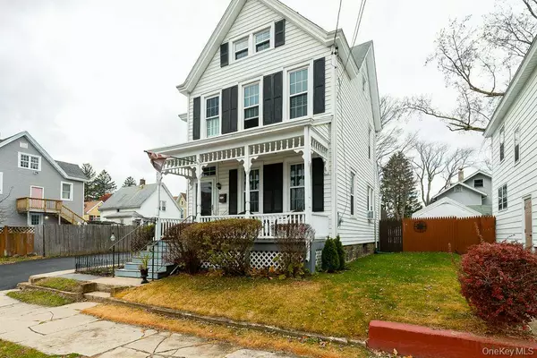Kingston, NY 12401,213 Elmendorf ST