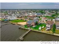 Lindenhurst, NY 11757,49 W Bayview AVE