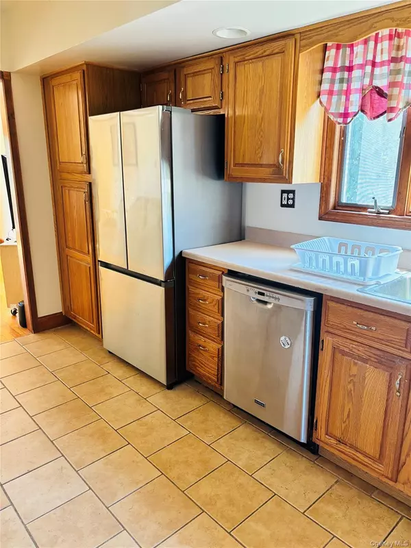 Marlboro, NY 12542,7 Conte TER