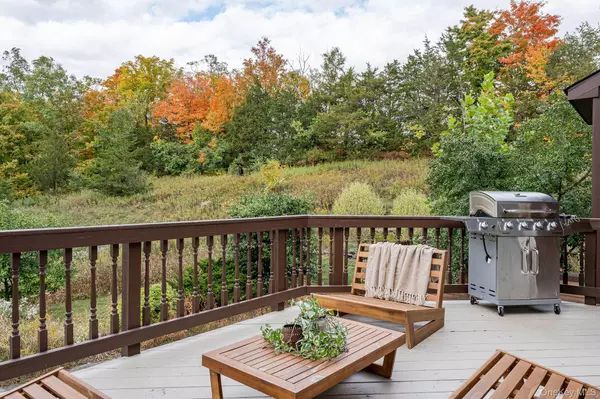 Craryville, NY 12521,126 Taghkanic Churchtown RD