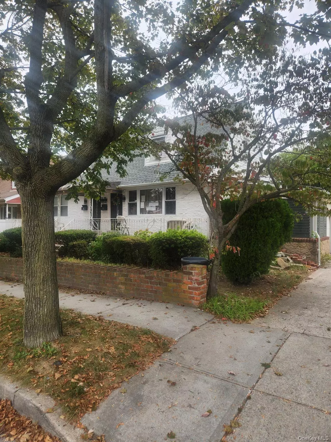 Wakefield, NY 11420,150 23 117