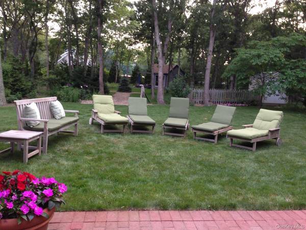 East Hampton, NY 11937,11 West DR