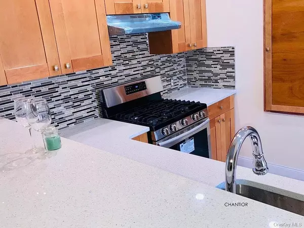 Brooklyn, NY 11236,1302 E 84th ST #A2