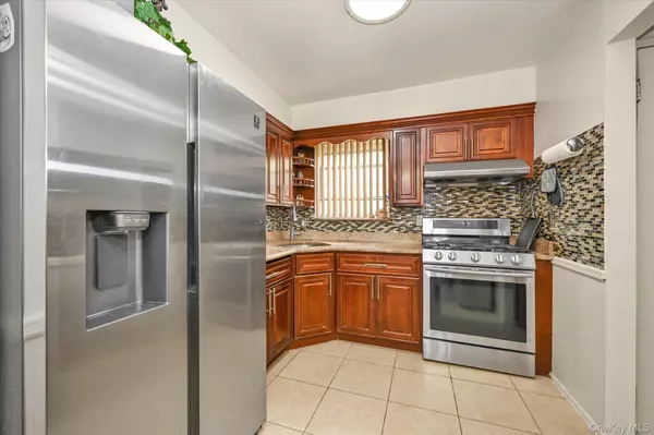 Bayside, NY 11361,206-50 46th AVE