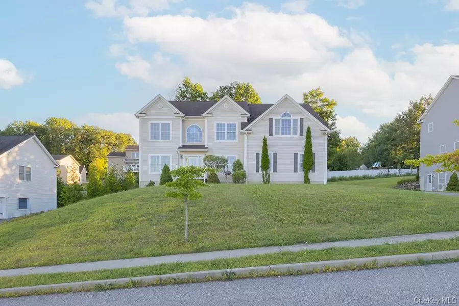 4 Standish RD, Monroe, NY 10950