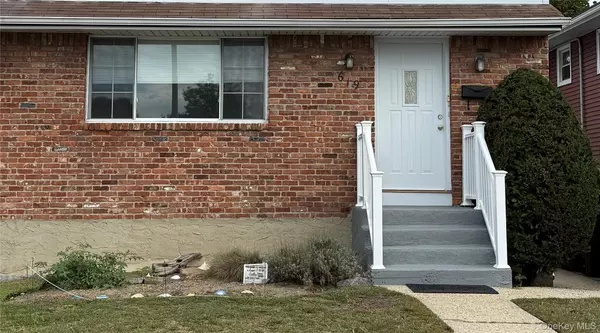 619 E Park Ave. #Main, Long Beach, NY 11561