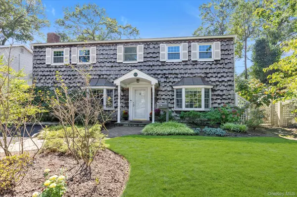 1630 Temple DR, Wantagh, NY 11793