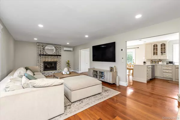 Wantagh, NY 11793,1630 Temple DR