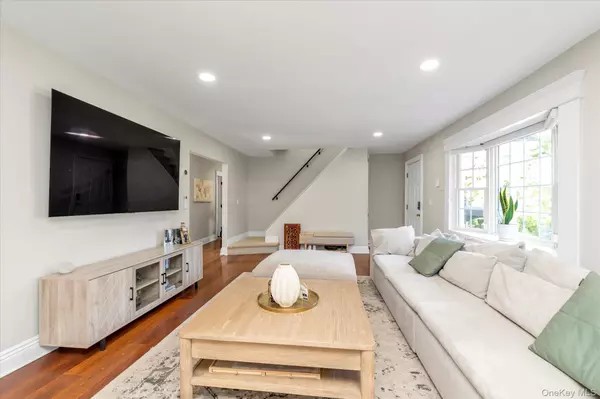 Wantagh, NY 11793,1630 Temple DR