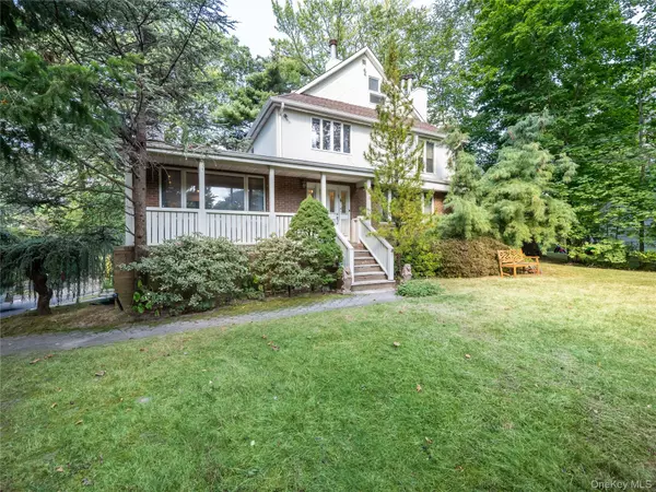 100 Station RD, Great Neck, NY 11023