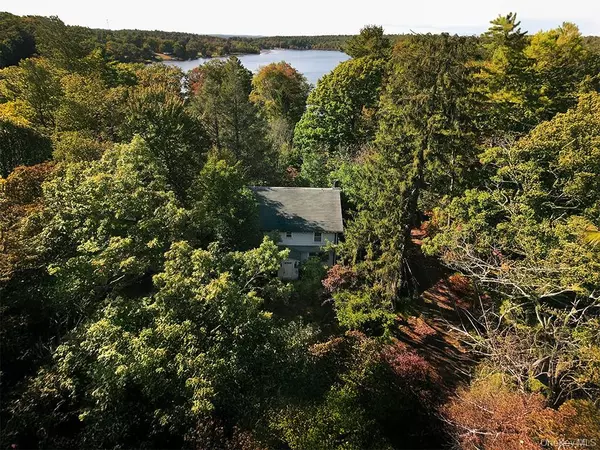 Highland Lake, NY 12743,328 Lakeview DR