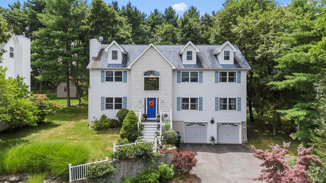 9 Mount Ridge CT, Monroe, NY 10950