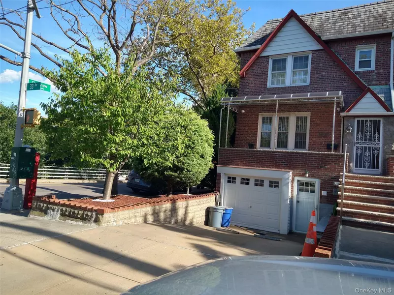 20520 33rd AVE, Bayside, NY 11361