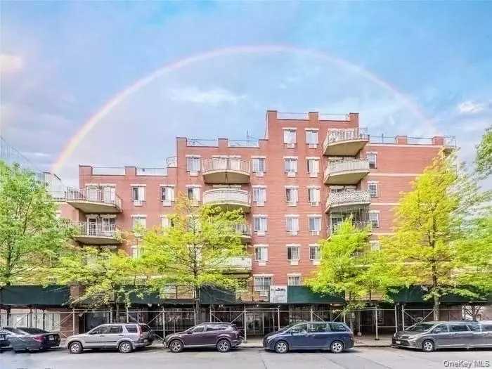 3506 Leavitt ST #5H, Flushing, NY 11354