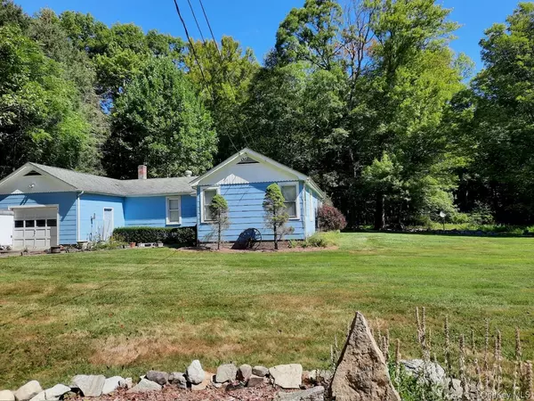 Walker Valley, NY 12566,210 Basel RD