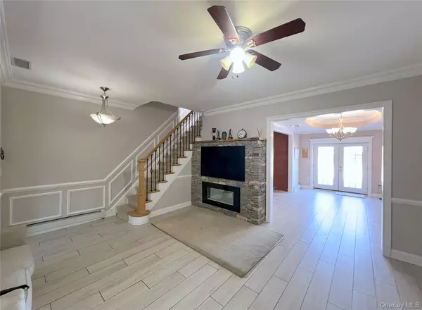 Maspeth, NY 11378,6731 52nd RD