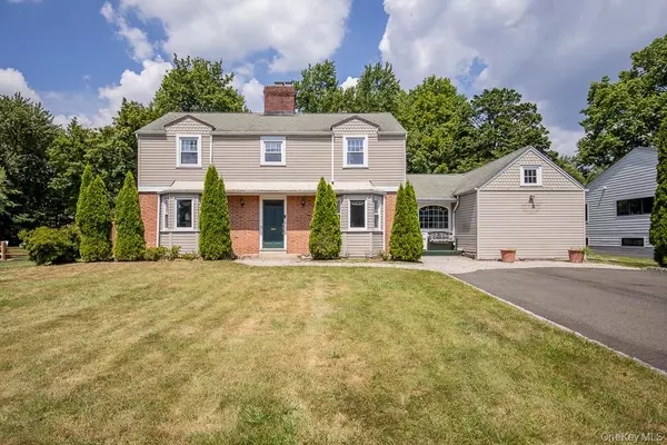 165 Forest AVE, Pearl River, NY 10965