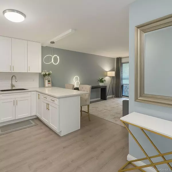 White Plains, NY 10603,155 Ferris AVE #1E