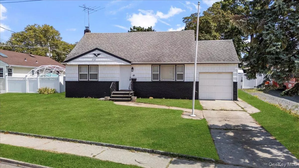 Freeport, NY 11520,55 S Brookside AVE