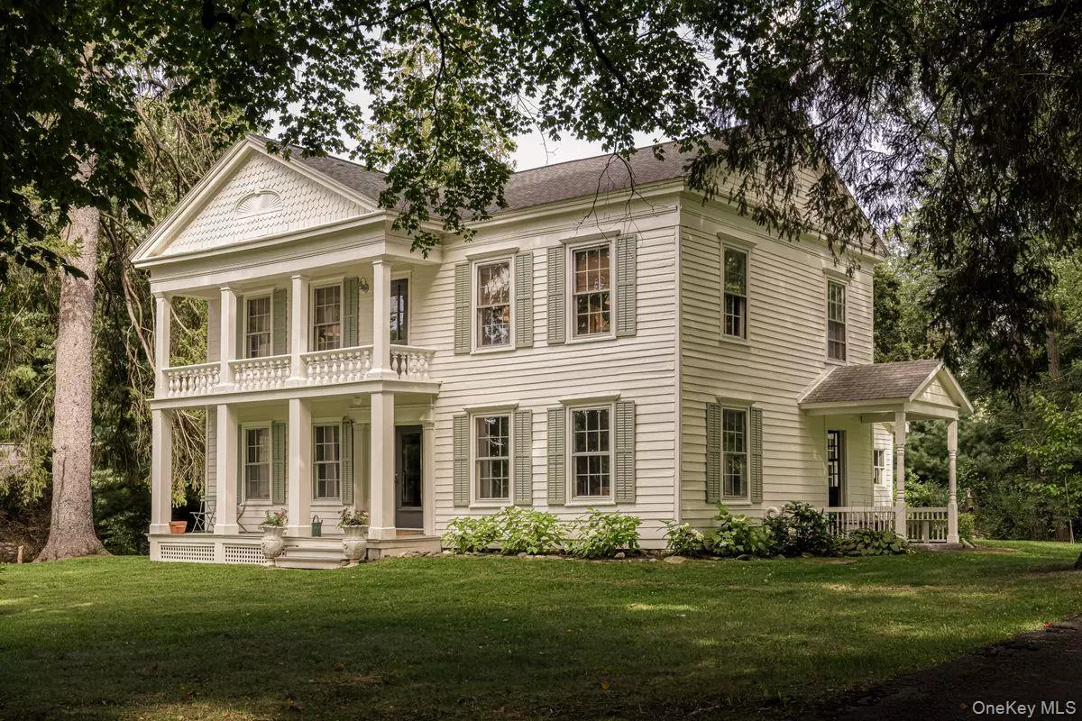 Claverack, NY 12534,24 Van Wyck LN