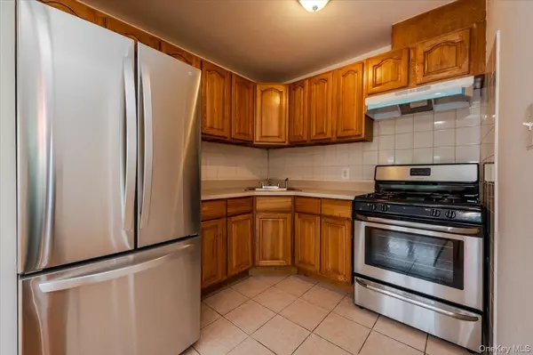 Ozone Park, NY 11417,10010 133rd AVE