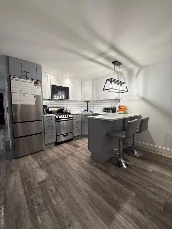Brooklyn, NY 11233,727 Decatur ST