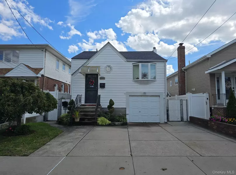 164-27 96th ST, Howard Beach, NY 11414