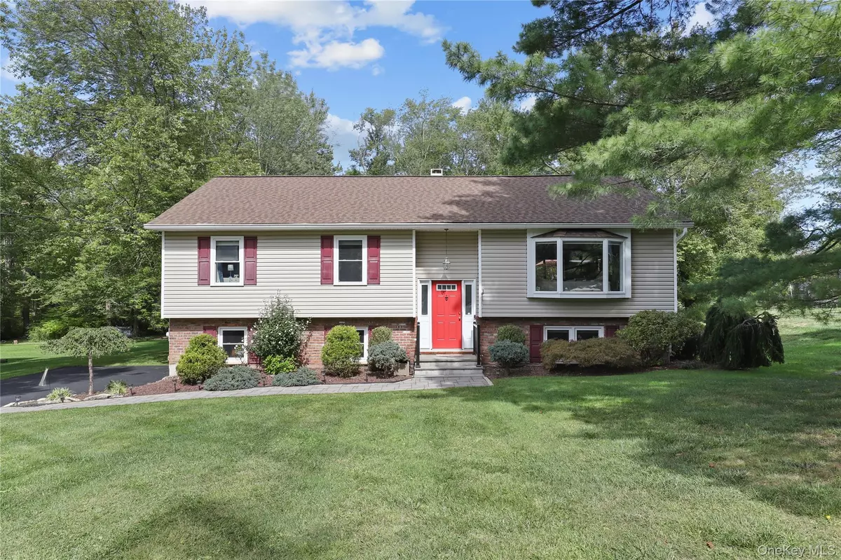 Yorktown Heights, NY 10598,612 Challinor DR