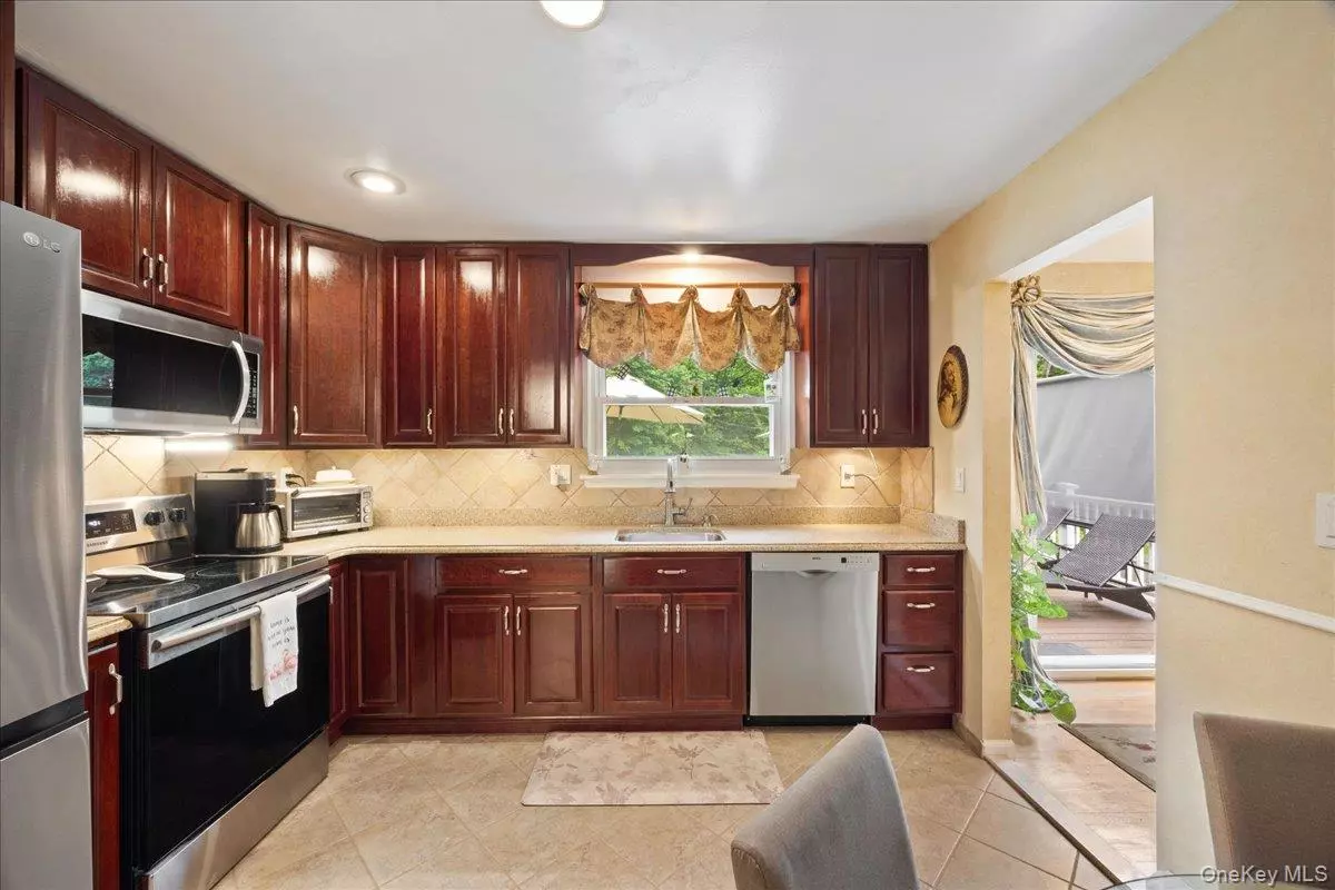 Millwood, NY 10546,550 Saw Mill River RD