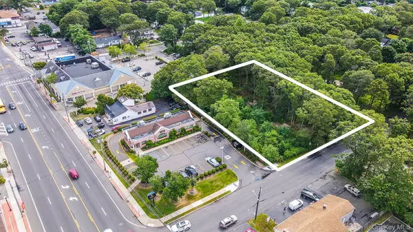 Shirley, NY 11967,V/L Versa PL