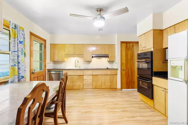 Highland Falls, NY 10928,152 Old State RD