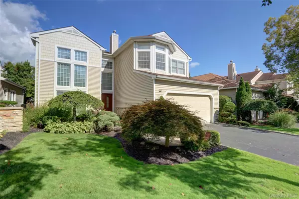 Plainview, NY 11803,18 Hamlet DR