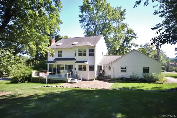 Hopewell Junction, NY 12533,42 Willow DR