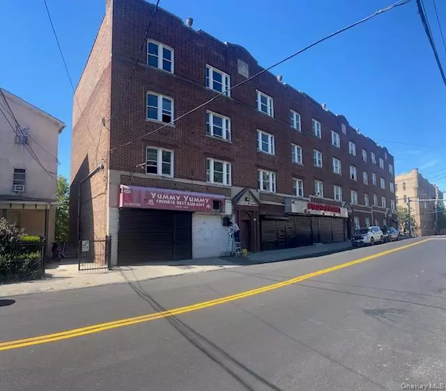 369 Warburton AVE, Yonkers, NY 10701