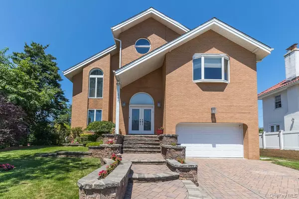Long Beach, NY 11561,257 E Olive ST