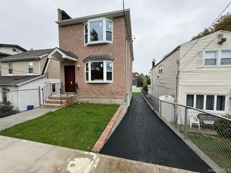 3167 Ampere AVE ##A, Bronx, NY 10465