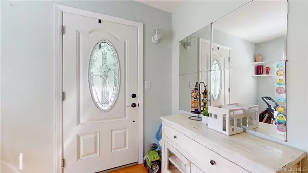 Roosevelt, NY 11575,40 Wagner AVE