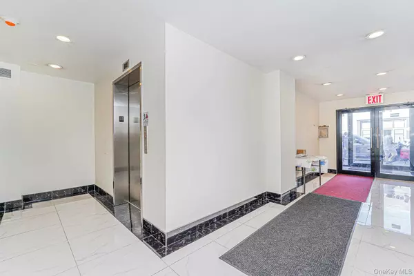 Brooklyn, NY 11220,268 Bay Ridge AVE