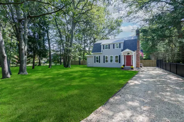 East Moriches, NY 11940,16 Harts RD