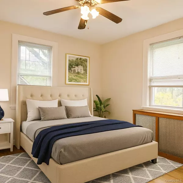 New Rochelle, NY 10801,21 Harding DR #1W