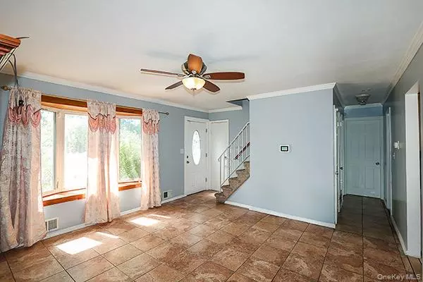 Bay Shore, NY 11706,39 Inchcape RD